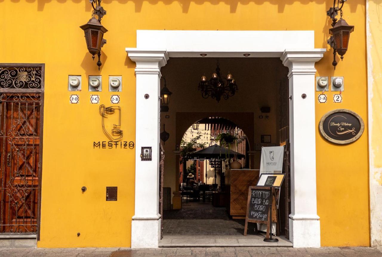 Mestizo Antigua Bagian luar foto